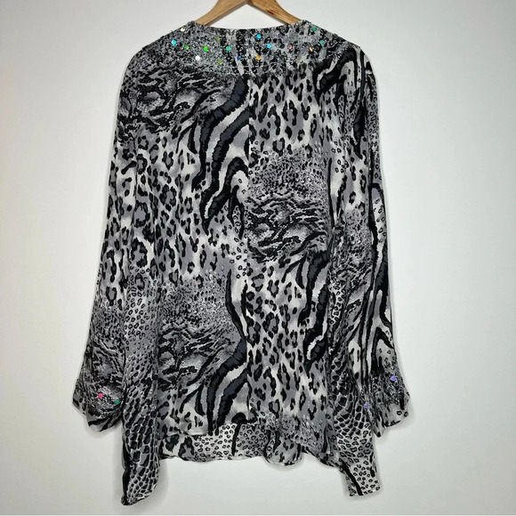 Victor Costa Silk Embellished Animal Print Blouse Size 3X - Picture 9 of 9